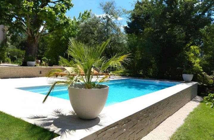 Vendeur de piscines Autun